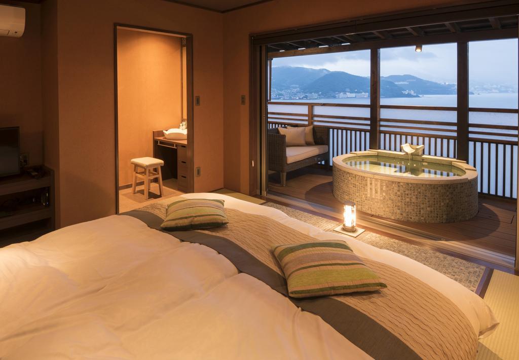 Uminohana Atami  Extérieur photo